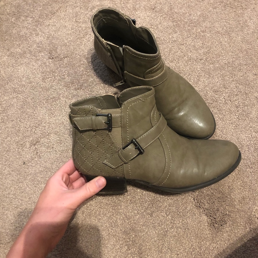 Unisa women’s booties!